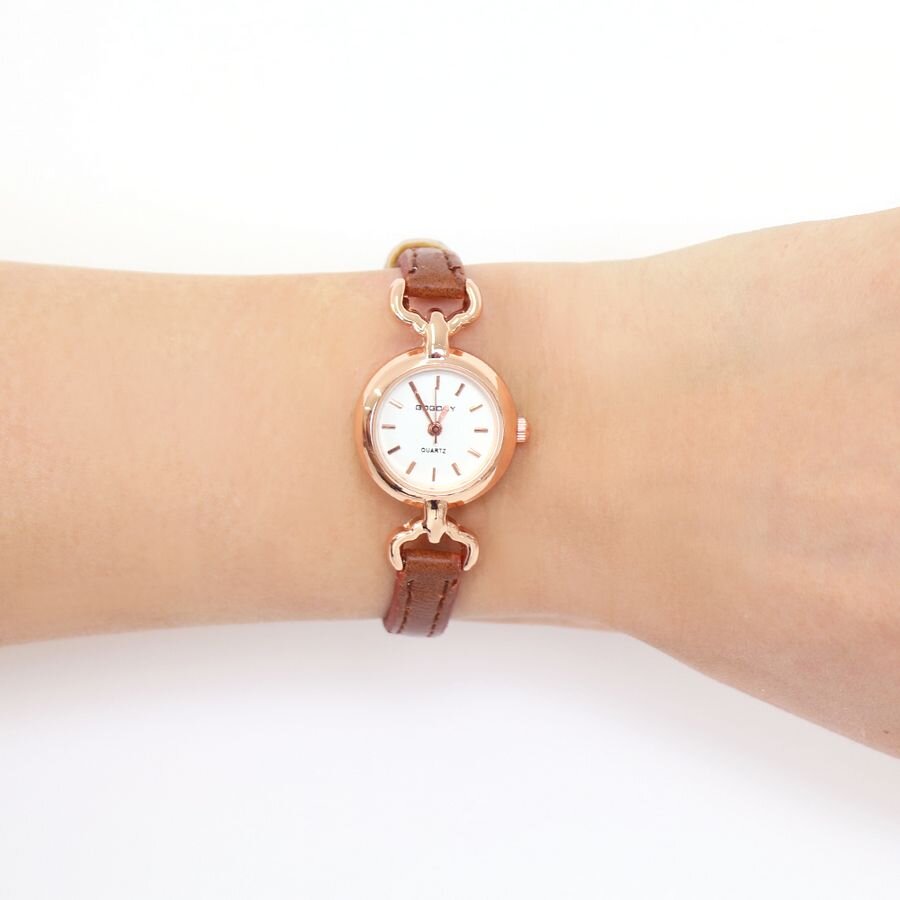 Small Face Simple Leather Watch