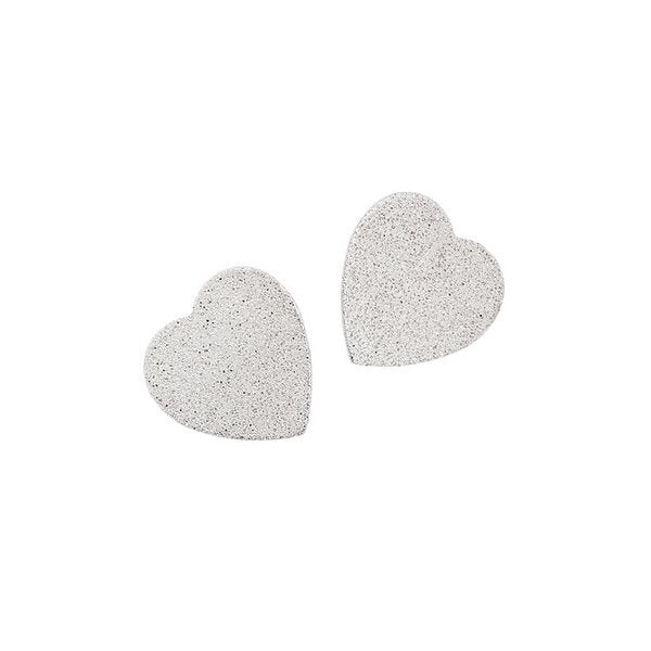 Simple heart plate earrings